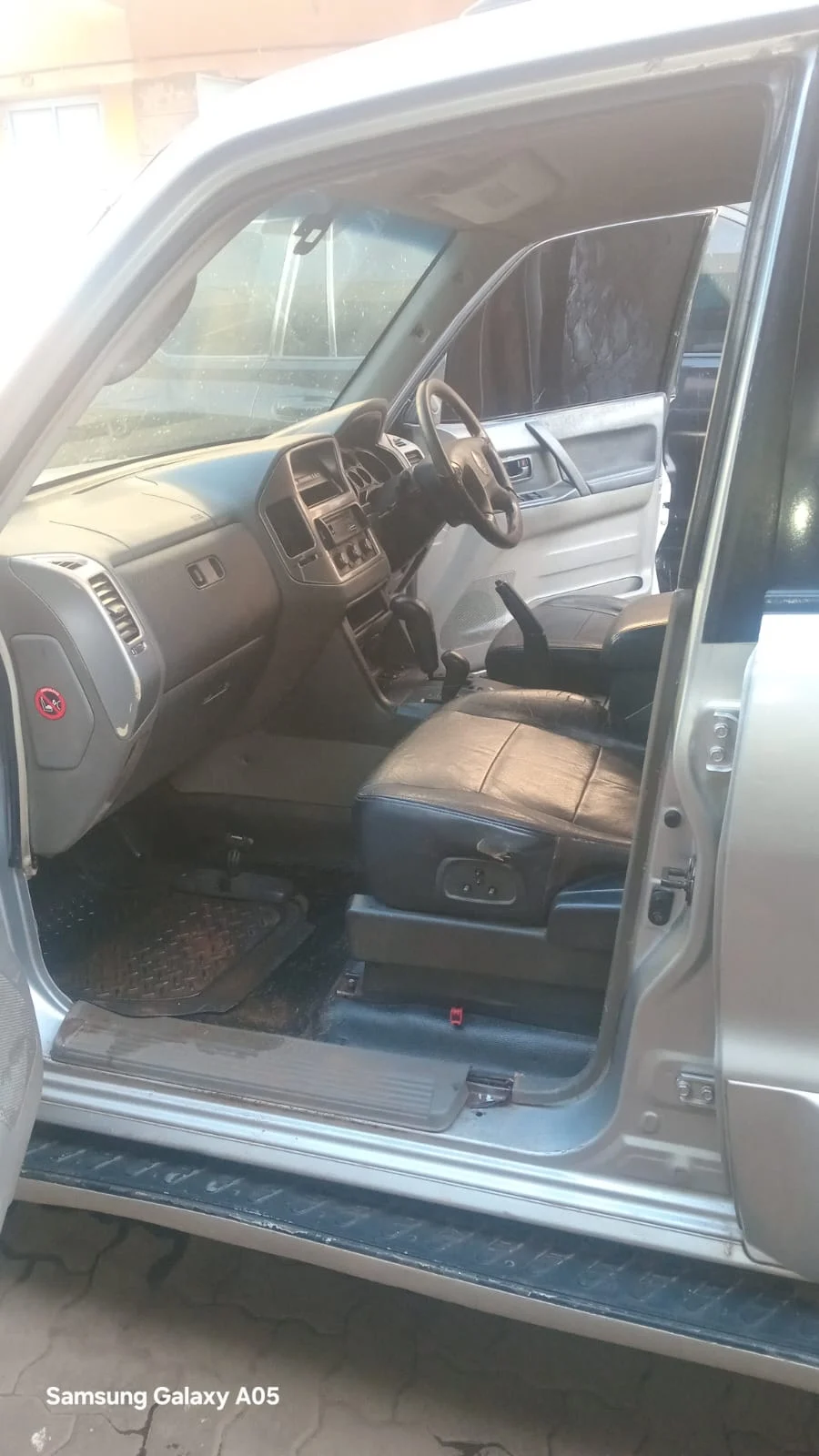 Mitsubishi Pajero DIESEL 2008 850K ONLY CLEAN!! 😲 💪 Fully Loaded QUICK SALE. Cars from 150K, 30% Deposit lipa pole pole. Hire purchase installments HP Car IMPORT 0% DEPOSIT. UpTo 70% financing/finance NO CRB STATUS CHECK Trade in Ok
