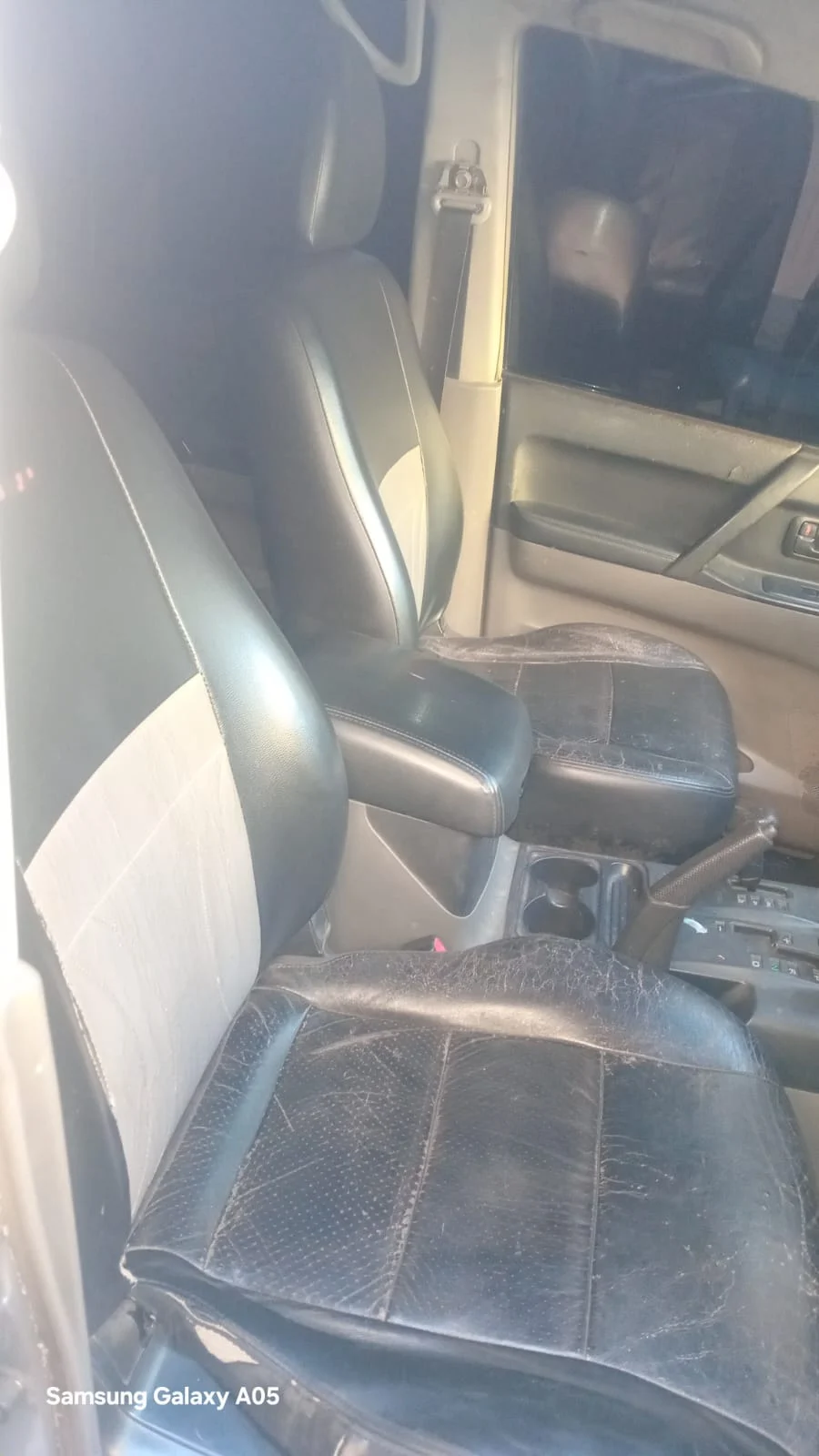 Mitsubishi Pajero DIESEL 2008 850K ONLY CLEAN!! 😲 💪 Fully Loaded QUICK SALE. Cars from 150K, 30% Deposit lipa pole pole. Hire purchase installments HP Car IMPORT 0% DEPOSIT. UpTo 70% financing/finance NO CRB STATUS CHECK Trade in Ok