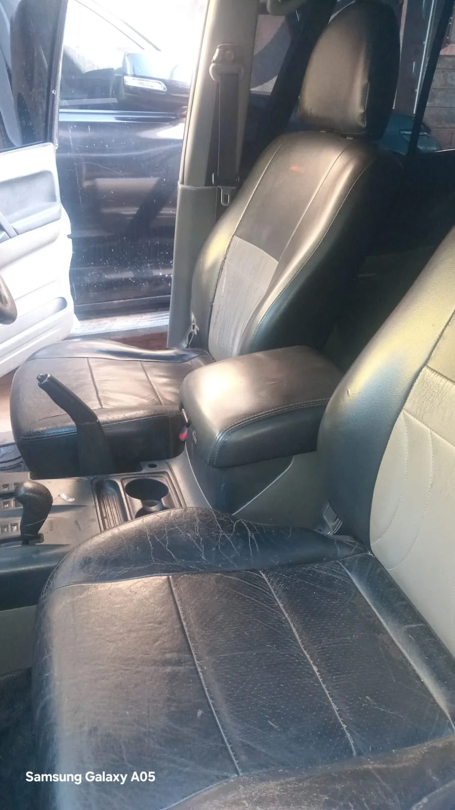 Mitsubishi Pajero DIESEL 2008 850K ONLY CLEAN!! 😲 💪 Fully Loaded QUICK SALE. Cars from 150K, 30% Deposit lipa pole pole. Hire purchase installments HP Car IMPORT 0% DEPOSIT. UpTo 70% financing/finance NO CRB STATUS CHECK Trade in Ok