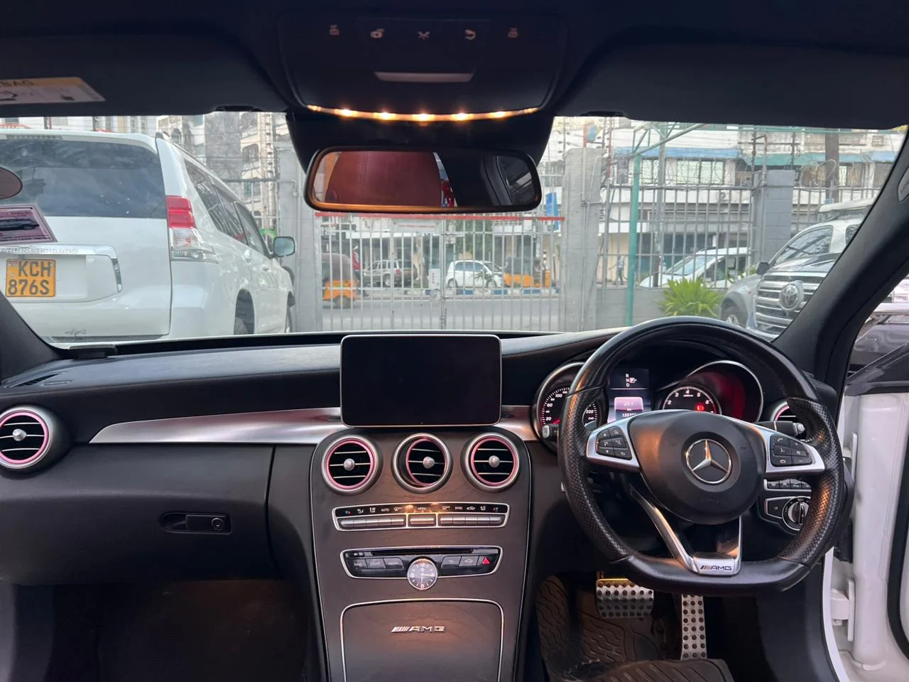 Mercedes Benz c200 with SUNROOF panoramic New Shape New Arrival QUICK SALE 😲. Cars from 150K, 30% Deposit lipa pole pole. Hire purchase installments HP. UpTo 70% financing/finance NO CRB STATUS CHECK Trade in OK