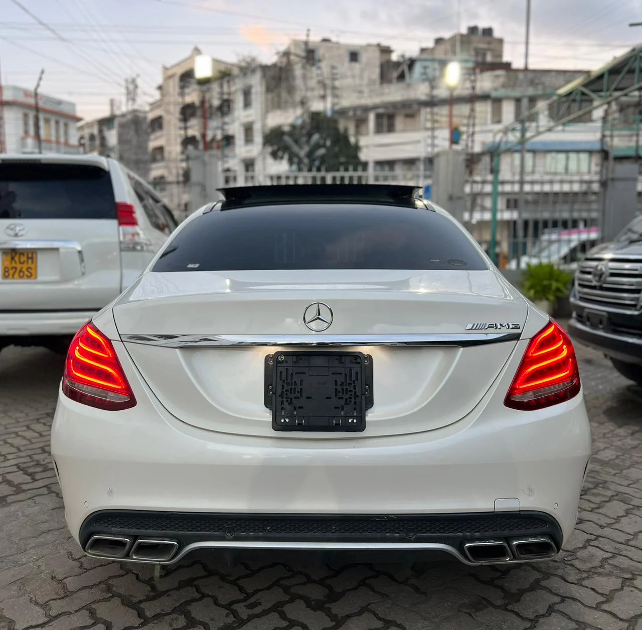 Mercedes Benz c200 with SUNROOF panoramic New Shape New Arrival QUICK SALE 😲. Cars from 150K, 30% Deposit lipa pole pole. Hire purchase installments HP. UpTo 70% financing/finance NO CRB STATUS CHECK Trade in OK