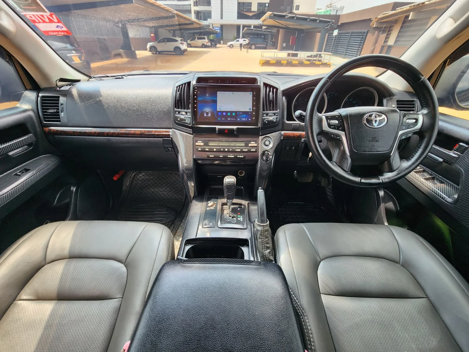 Toyota Land Cruiser V8 Facelift 😲 💪 Fully Loaded QUICK SALE. Cars from 150K, 30% Deposit lipa pole pole. Hire purchase installments HP Car IMPORT 0% DEPOSIT. UpTo 70% financing/finance NO CRB STATUS CHECK Trade in OK