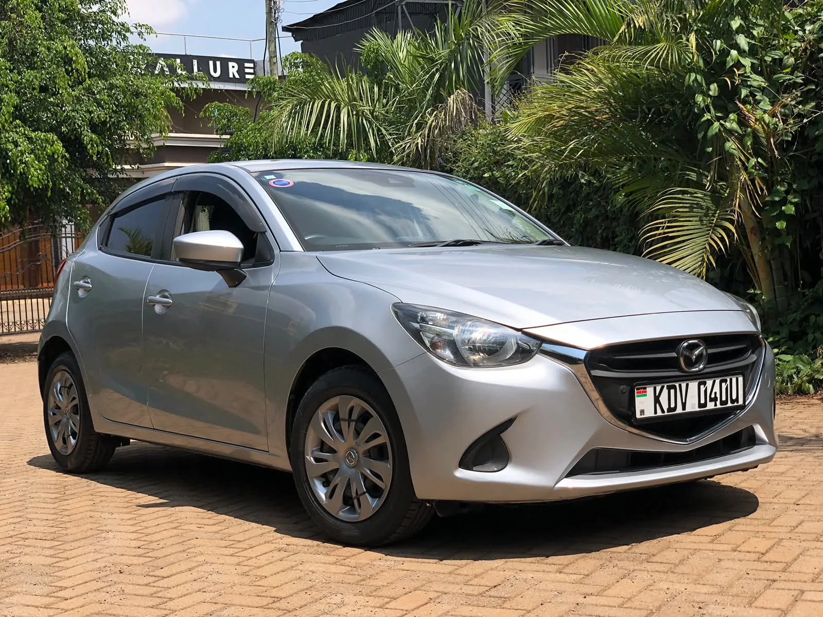 Mazda Demio New Shape New Arrival QUICK SALE 😲. Cars from 150K, 30% Deposit lipa pole pole. Hire purchase installments HP. UpTo 70% financing/finance NO CRB STATUS CHECK Trade in OK