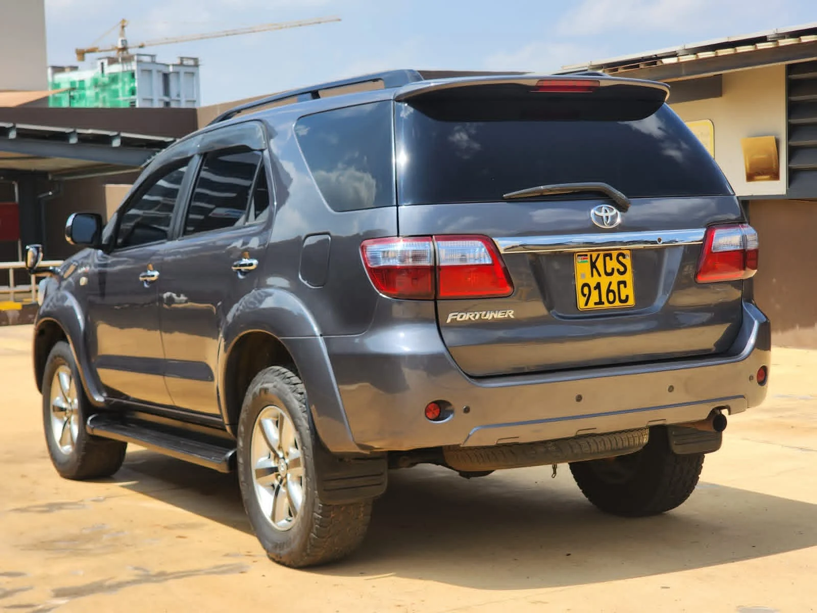 Toyota Fortuner Lady Owner Very Clean 😲 💪 Fully Loaded QUICK SALE. Cars from 150K, 30% Deposit lipa pole pole. Hire purchase installments HP Car IMPORT 0% DEPOSIT. UpTo 70% financing/finance NO CRB STATUS CHECK Trade in OK