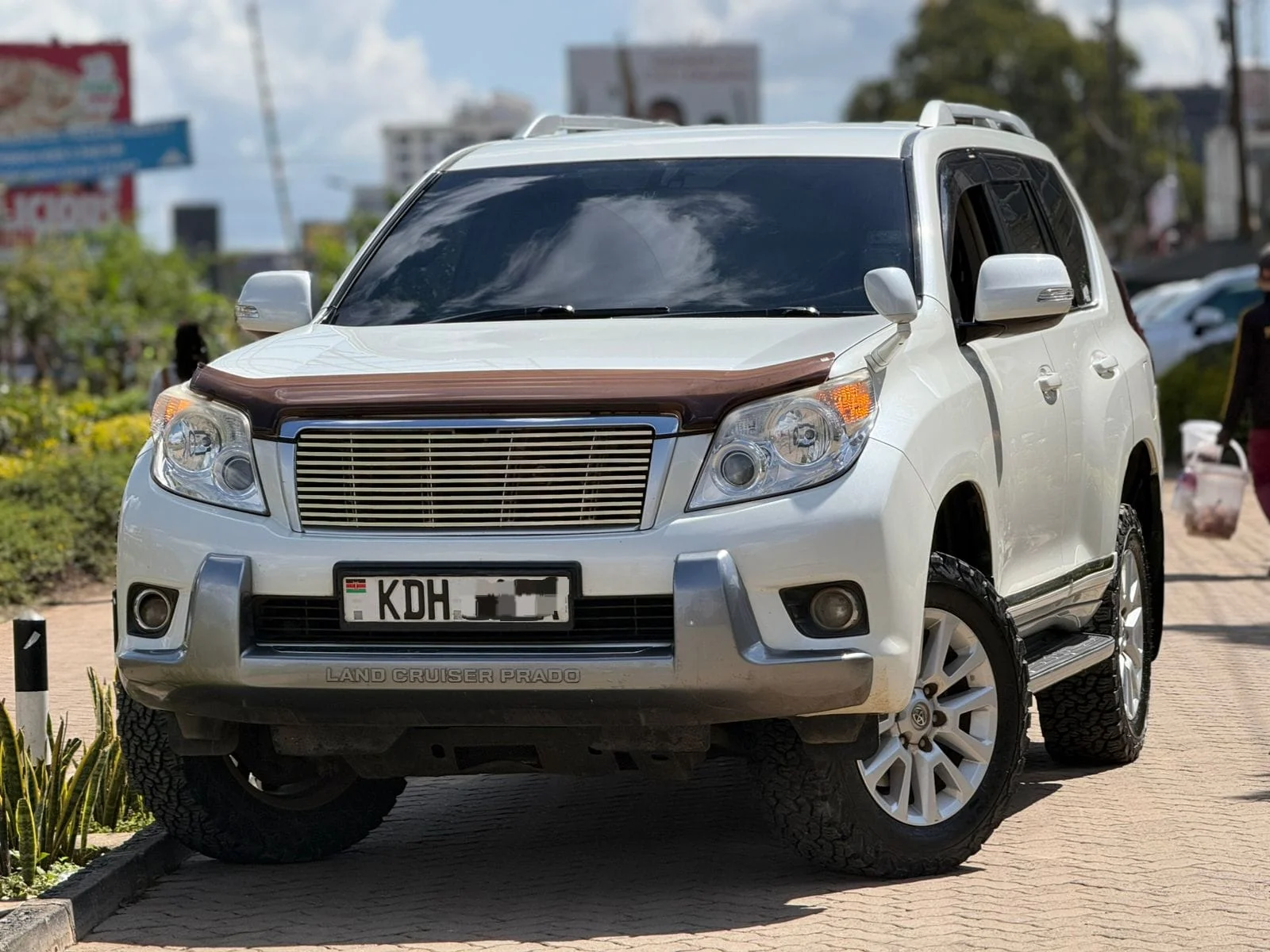Toyota Landcruiser Prado 4000cc Very clean 😲 💪 Fully Loaded QUICK SALE. Cars 4L from 150K, 30% Deposit lipa pole pole. Hire purchase installments HP Car IMPORT 0% DEPOSIT. UpTo 70% financing/finance NO CRB STATUS CHECK Trade in OK