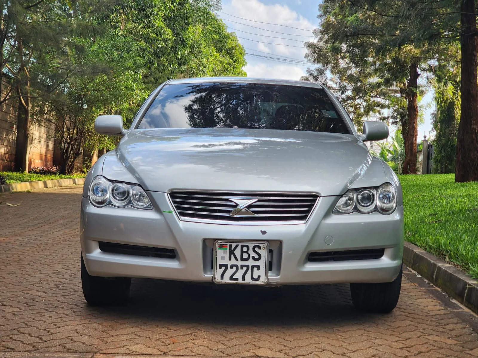 TOYOTA MARK X QUICK SALE 😲. Cars from 150K, 30% Deposit lipa pole pole. Hire purchase installments HP. UpTo 70% financing/finance NO CRB STATUS CHECK Trade in OK