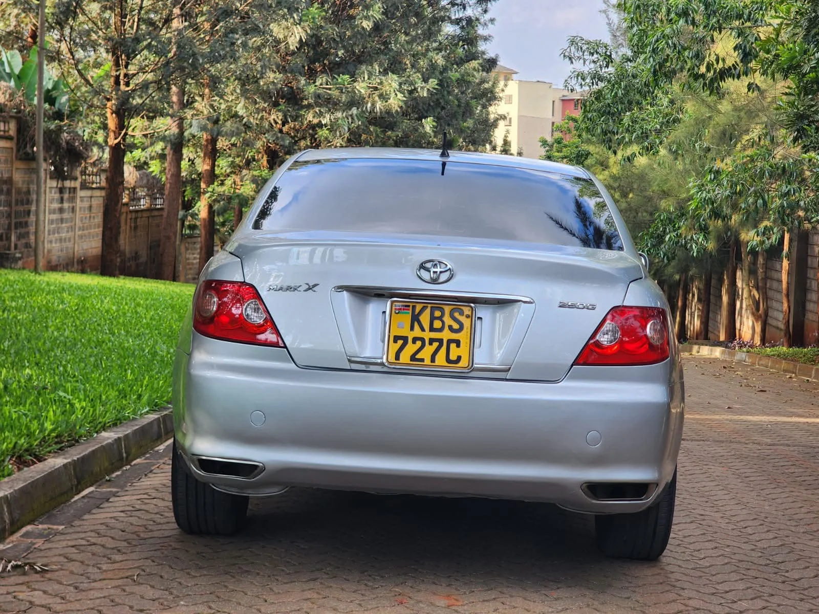 TOYOTA MARK X QUICK SALE 😲. Cars from 150K, 30% Deposit lipa pole pole. Hire purchase installments HP. UpTo 70% financing/finance NO CRB STATUS CHECK Trade in OK
