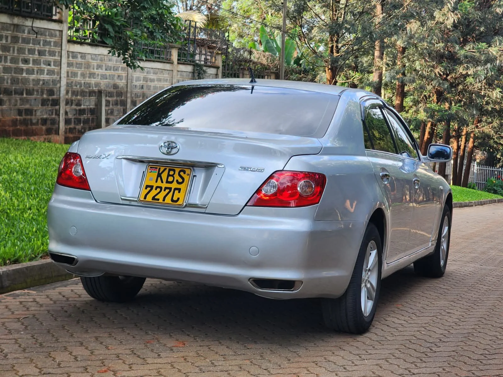 TOYOTA MARK X QUICK SALE 😲. Cars from 150K, 30% Deposit lipa pole pole. Hire purchase installments HP. UpTo 70% financing/finance NO CRB STATUS CHECK Trade in OK