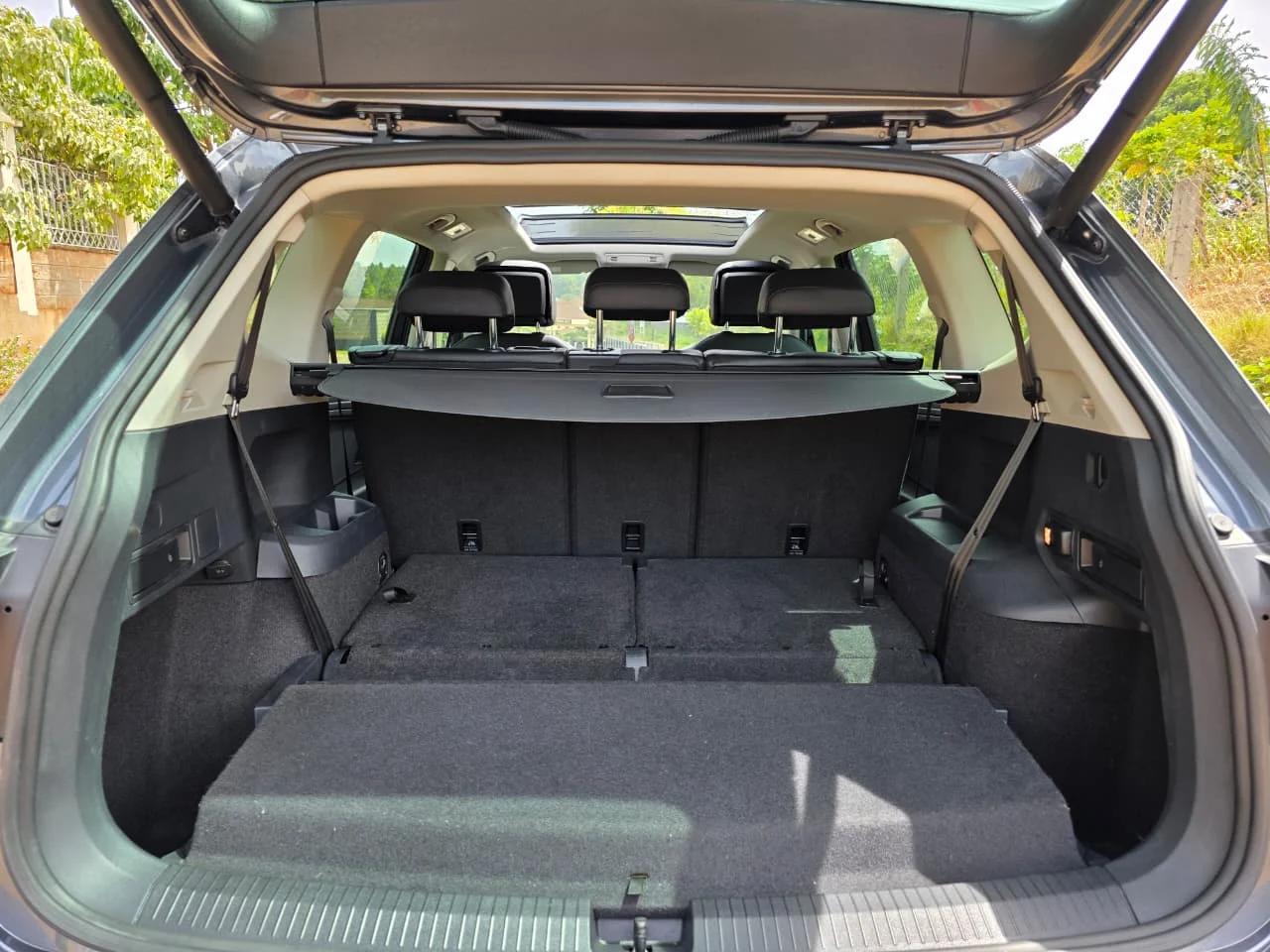 Volkswagen Tiguan VW Panoramic view sunroof New Shape New Arrival 😲 QUICK SALE. Cars from 150K, 30% Deposit lipa pole pole. Hire purchase installments HP. UpTo 70% financing/finance NO CRB STATUS CHECK Trade in OK