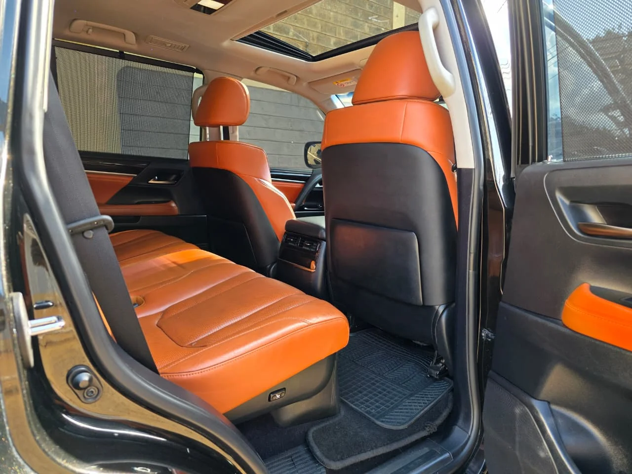 Lexus Lx570 😲 💪 Fully Loaded QUICK SALE. Cars from 150K, 30% Deposit lipa pole pole. Hire purchase installments HP Car IMPORT 0% DEPOSIT. UpTo 70% financing/finance NO CRB STATUS CHECK Trade in OK