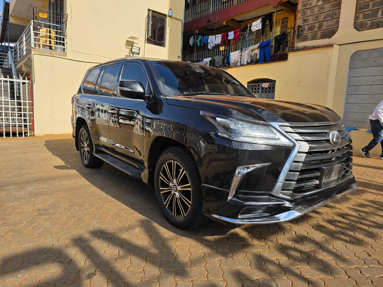 Lexus Lx570 😲 💪 Fully Loaded QUICK SALE. Cars from 150K, 30% Deposit lipa pole pole. Hire purchase installments HP Car IMPORT 0% DEPOSIT. UpTo 70% financing/finance NO CRB STATUS CHECK Trade in OK