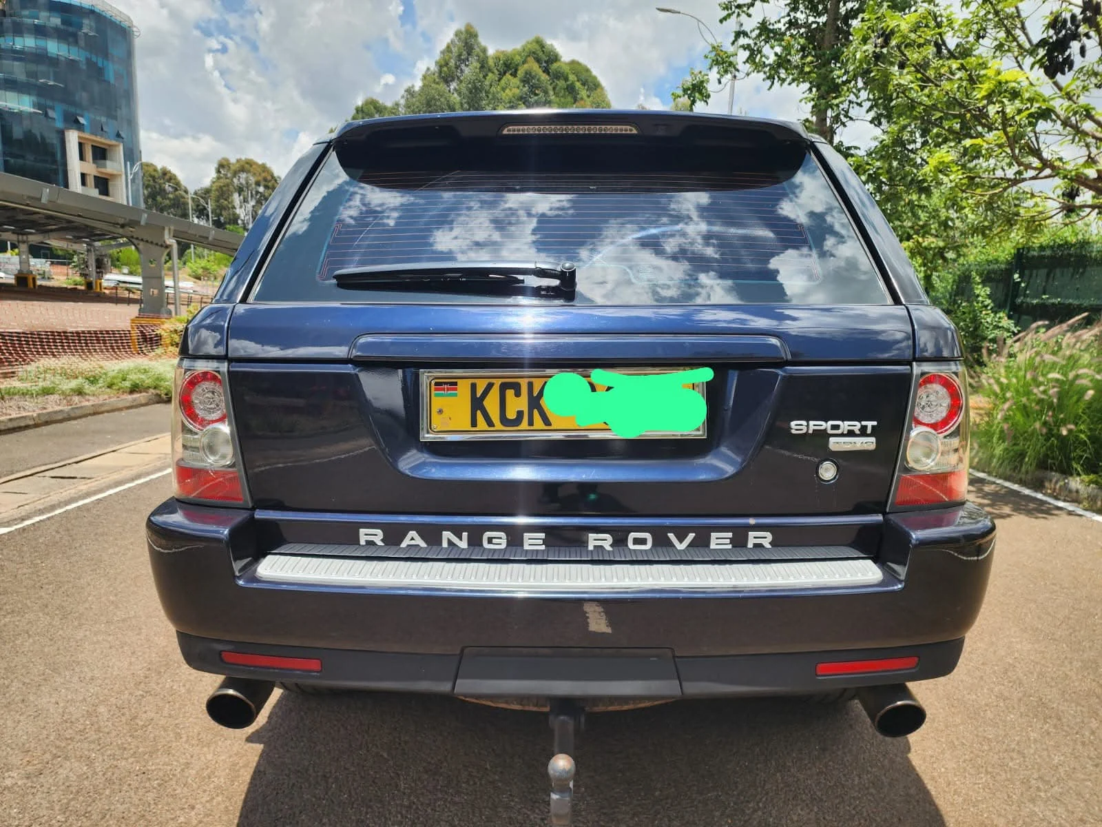 Land Rover Range Rover TDV8 Fully Loaded 2010 2.3M negotiable  😲 💪 Fully Loaded QUICK SALE. Cars from 150K, 30% Deposit lipa pole pole. Hire purchase installments HP Car IMPORT 0% DEPOSIT. UpTo 70% financing/finance NO CRB STATUS CHECK Trade in OK