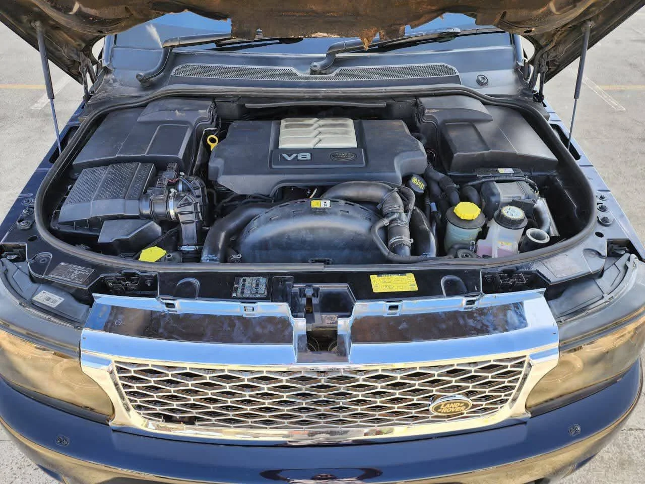 Land Rover Range Rover TDV8 Fully Loaded 2010 2.3M negotiable  😲 💪 Fully Loaded QUICK SALE. Cars from 150K, 30% Deposit lipa pole pole. Hire purchase installments HP Car IMPORT 0% DEPOSIT. UpTo 70% financing/finance NO CRB STATUS CHECK Trade in OK