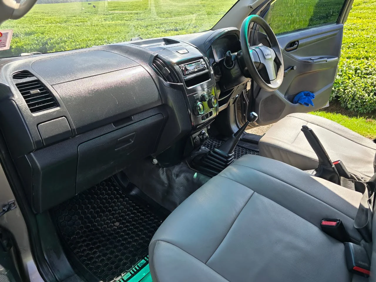 Isuzu D-Max Single Cab Clean 😲 😳 QUICK SALE. Cars from 150K, 30% Deposit lipa pole pole. Hire purchase installments HP Car IMPORT 0% DEPOSIT. UpTo 70% financing/finance NO CRB STATUS CHECK Trade in OK