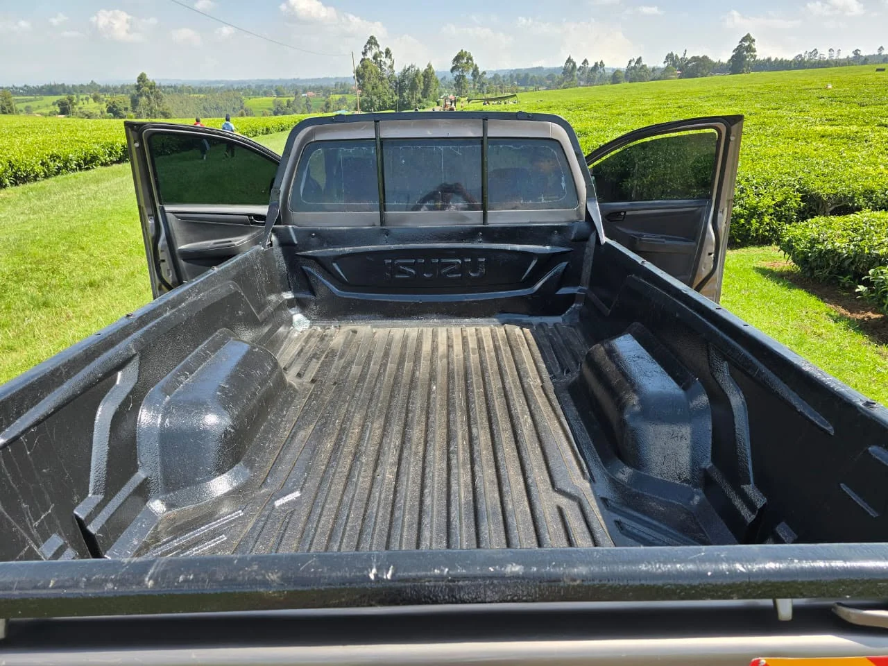 Isuzu D-Max Single Cab Clean 😲 😳 QUICK SALE. Cars from 150K, 30% Deposit lipa pole pole. Hire purchase installments HP Car IMPORT 0% DEPOSIT. UpTo 70% financing/finance NO CRB STATUS CHECK Trade in OK