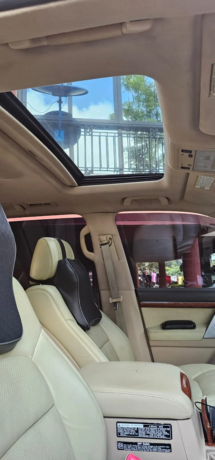 Toyota Land Cruiser V8 Sahara 😲 💪 Fully Loaded QUICK SALE. Cars from 150K, 30% Deposit lipa pole pole. Hire purchase installments HP Car IMPORT 0% DEPOSIT. UpTo 70% financing/finance NO CRB STATUS CHECK Trade in OK