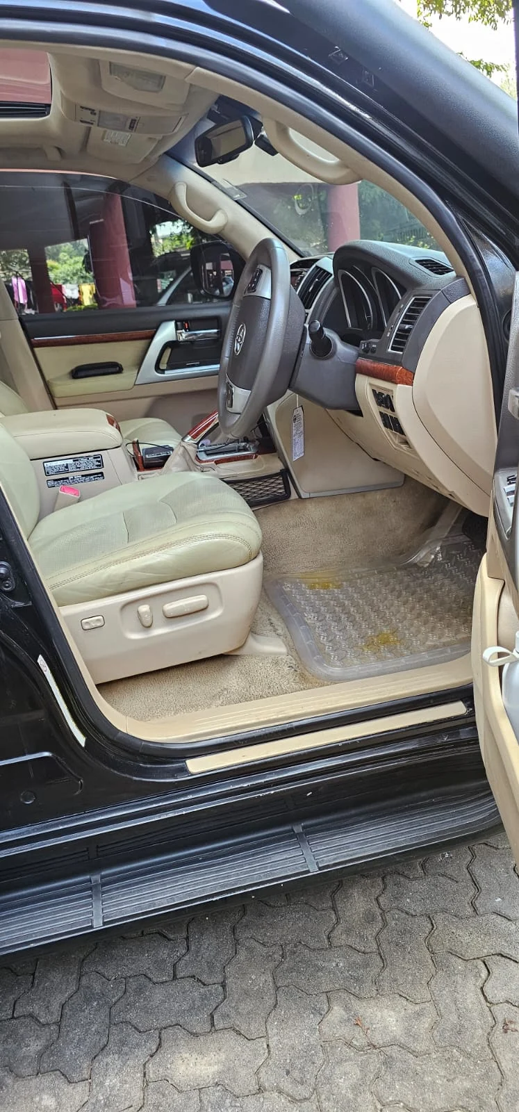 Toyota Land Cruiser V8 Sahara 😲 💪 Fully Loaded QUICK SALE. Cars from 150K, 30% Deposit lipa pole pole. Hire purchase installments HP Car IMPORT 0% DEPOSIT. UpTo 70% financing/finance NO CRB STATUS CHECK Trade in OK