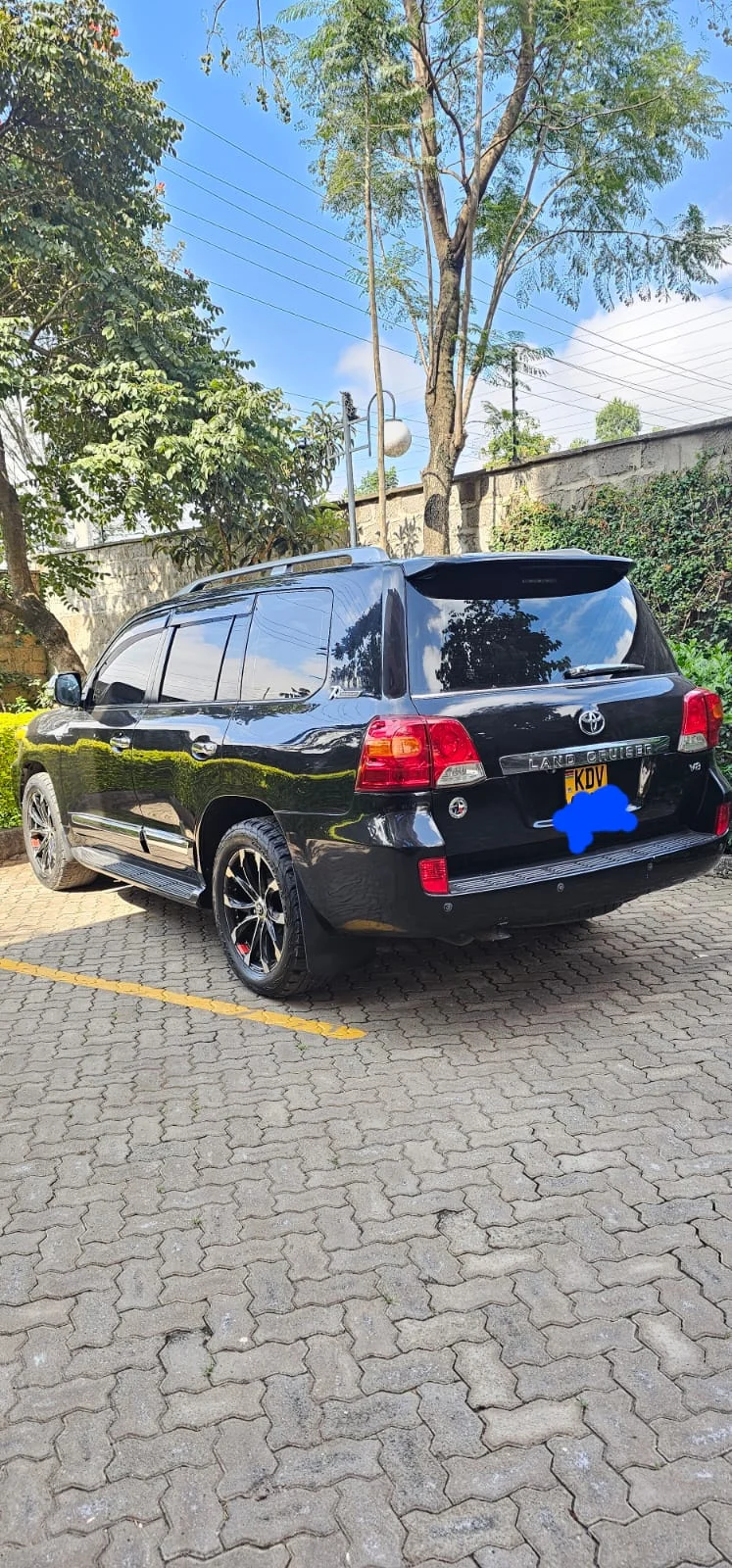 Toyota Land Cruiser V8 Sahara 😲 💪 Fully Loaded QUICK SALE. Cars from 150K, 30% Deposit lipa pole pole. Hire purchase installments HP Car IMPORT 0% DEPOSIT. UpTo 70% financing/finance NO CRB STATUS CHECK Trade in OK