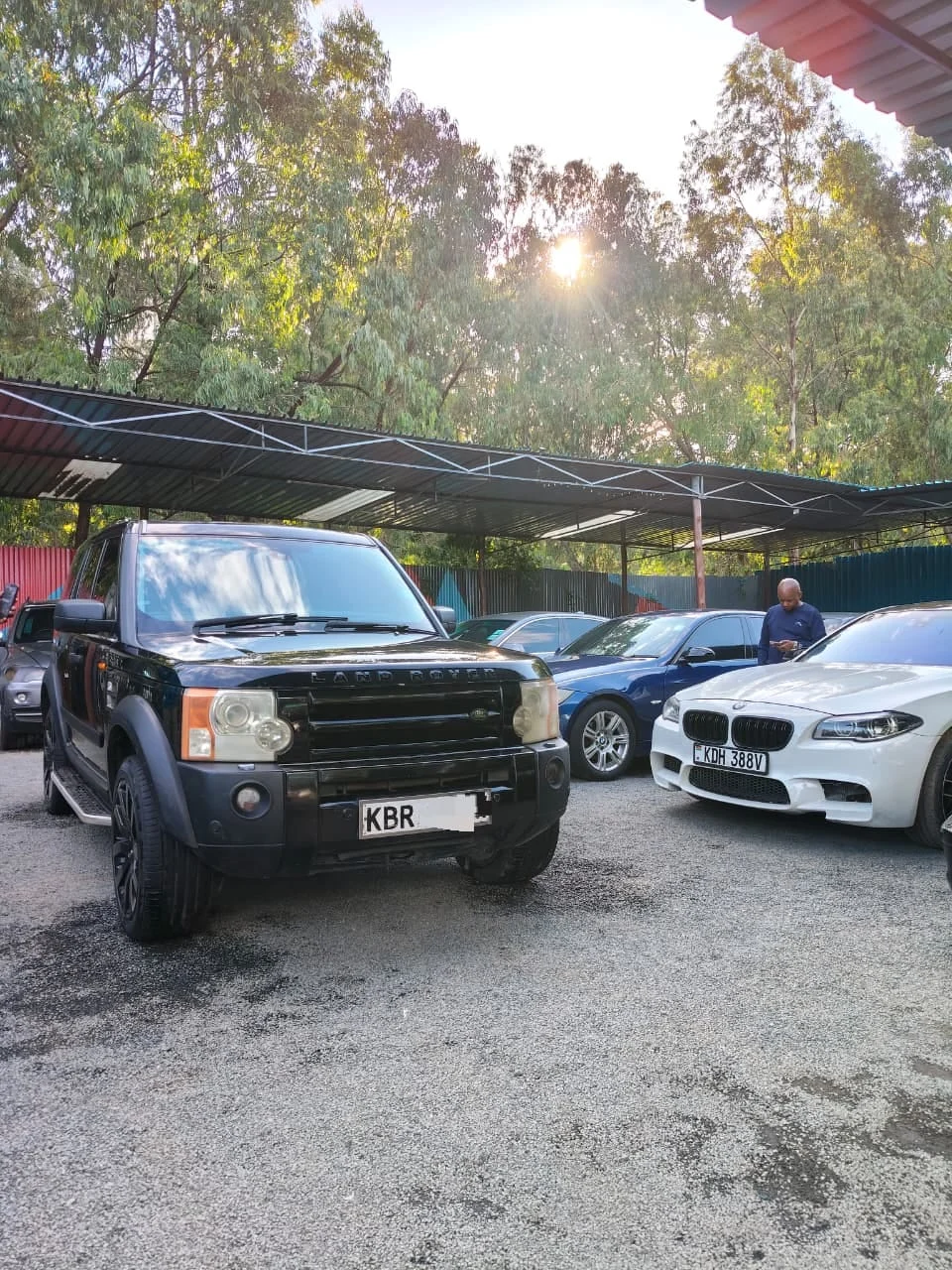 Land Rover Discovery 3 triple Sunroof 1.6M ONLY 😲 💪 Fully Loaded QUICK SALE. Cars from 150K, 30% Deposit lipa pole pole. Hire purchase installments HP Car IMPORT 0% DEPOSIT. UpTo 70% financing/finance NO CRB STATUS CHECK Trade in OK