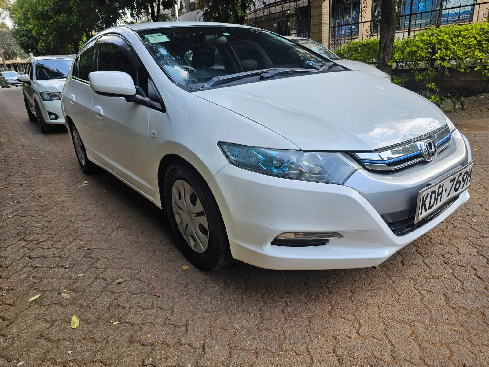 Honda insight New Shape 😲 QUICK SALE 😲. Cars from 150K, 30% Deposit lipa pole pole. Hire purchase installments HP. UpTo 70% financing/finance NO CRB STATUS CHECK Trade in OK