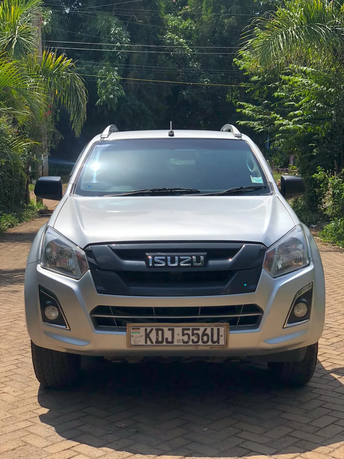 Isuzu D-max Pick up Double Cab local Assembly 2022 New Shape 😲 💪 Fully Loaded QUICK SALE. Cars from 150K, 30% Deposit lipa pole pole. Hire purchase installments HP Car IMPORT 0% DEPOSIT. UpTo 70% financing/finance NO CRB STATUS CHECK Trade in OK