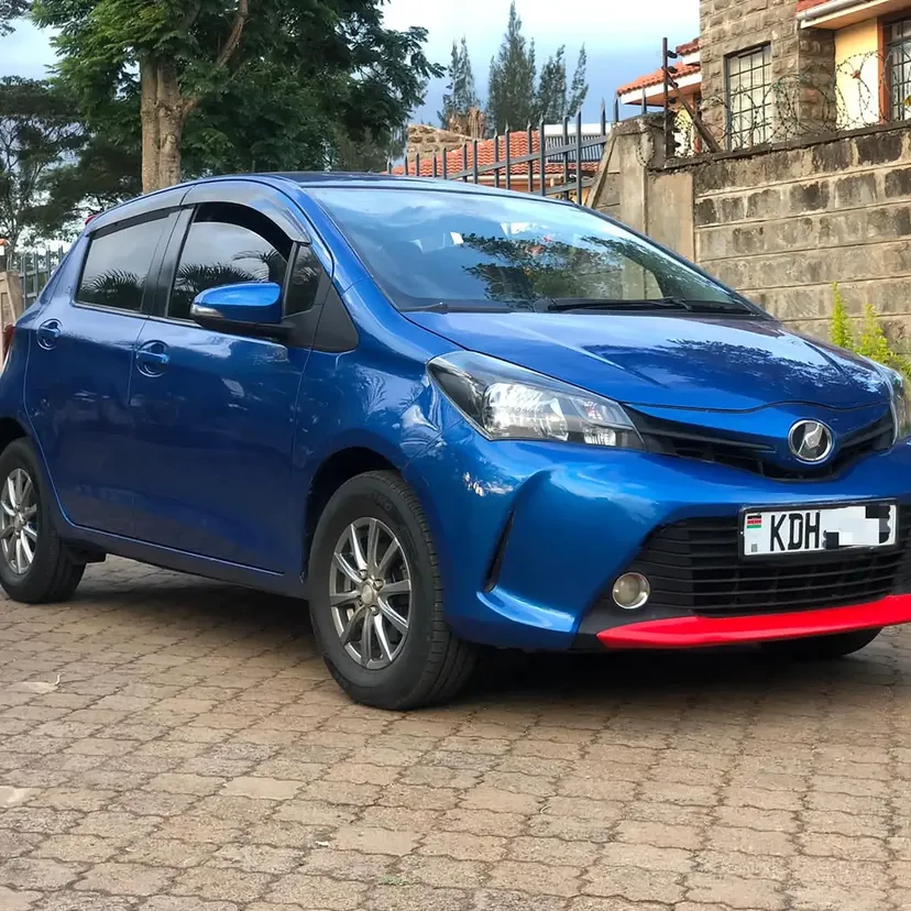 Toyota Vitz 1300cc Very clean Asian owner QUICK SALE 😲. Cars from 150K, 30% Deposit lipa pole pole. Hire purchase installments HP. UpTo 70% financing/finance NO CRB STATUS CHECK Trade in OK