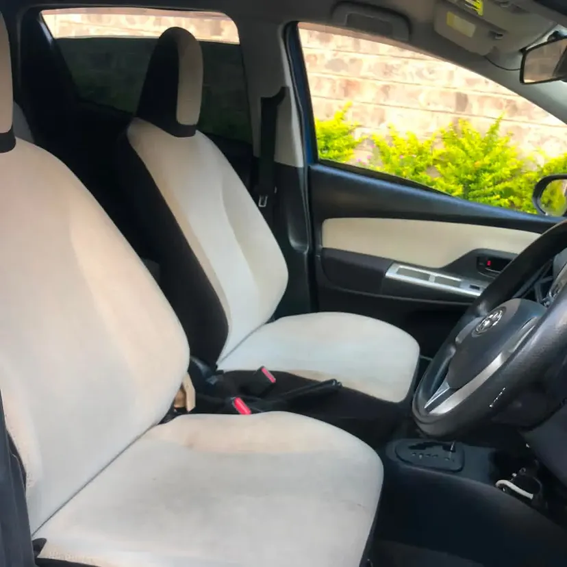Toyota Vitz 1300cc Very clean Asian owner QUICK SALE 😲. Cars from 150K, 30% Deposit lipa pole pole. Hire purchase installments HP. UpTo 70% financing/finance NO CRB STATUS CHECK Trade in OK