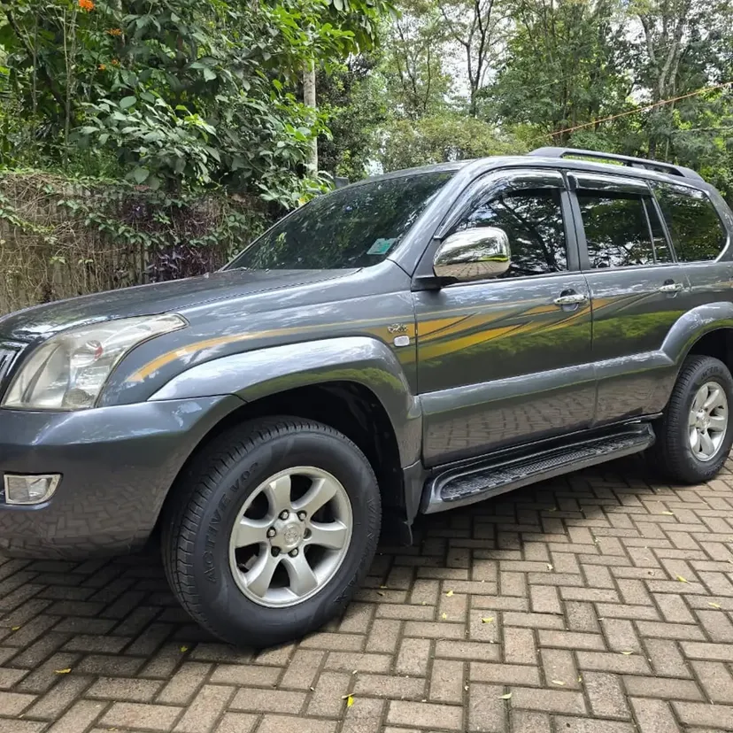 Toyota Land Cruiser Prado j120 DIESEL SUNROOF LEATHER Very clean 😲 💪 Fully Loaded QUICK SALE. Cars from 150K, 30% Deposit lipa pole pole. Hire purchase installments HP Car IMPORT 0% DEPOSIT. UpTo 70% financing/finance NO CRB STATUS CHECK Trade in OK