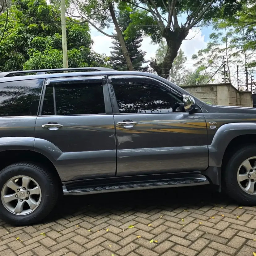 Toyota Land Cruiser Prado j120 DIESEL SUNROOF LEATHER Very clean 😲 💪 Fully Loaded QUICK SALE. Cars from 150K, 30% Deposit lipa pole pole. Hire purchase installments HP Car IMPORT 0% DEPOSIT. UpTo 70% financing/finance NO CRB STATUS CHECK Trade in OK