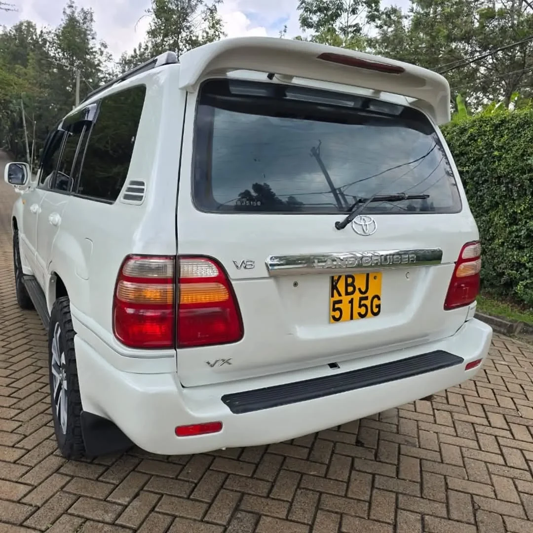 Toyota Land Cruiser V8 100 series 😲 💪 Fully Loaded QUICK SALE. Cars from 150K, 30% Deposit lipa pole pole. Hire purchase installments HP Car IMPORT 0% DEPOSIT. UpTo 70% financing/finance NO CRB STATUS CHECK Trade in OK