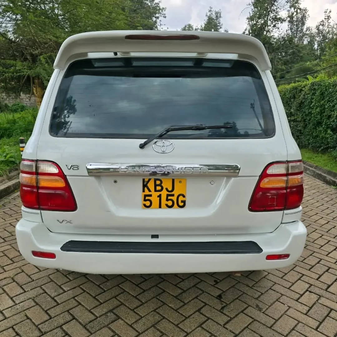 Toyota Land Cruiser V8 100 series 😲 💪 Fully Loaded QUICK SALE. Cars from 150K, 30% Deposit lipa pole pole. Hire purchase installments HP Car IMPORT 0% DEPOSIT. UpTo 70% financing/finance NO CRB STATUS CHECK Trade in OK