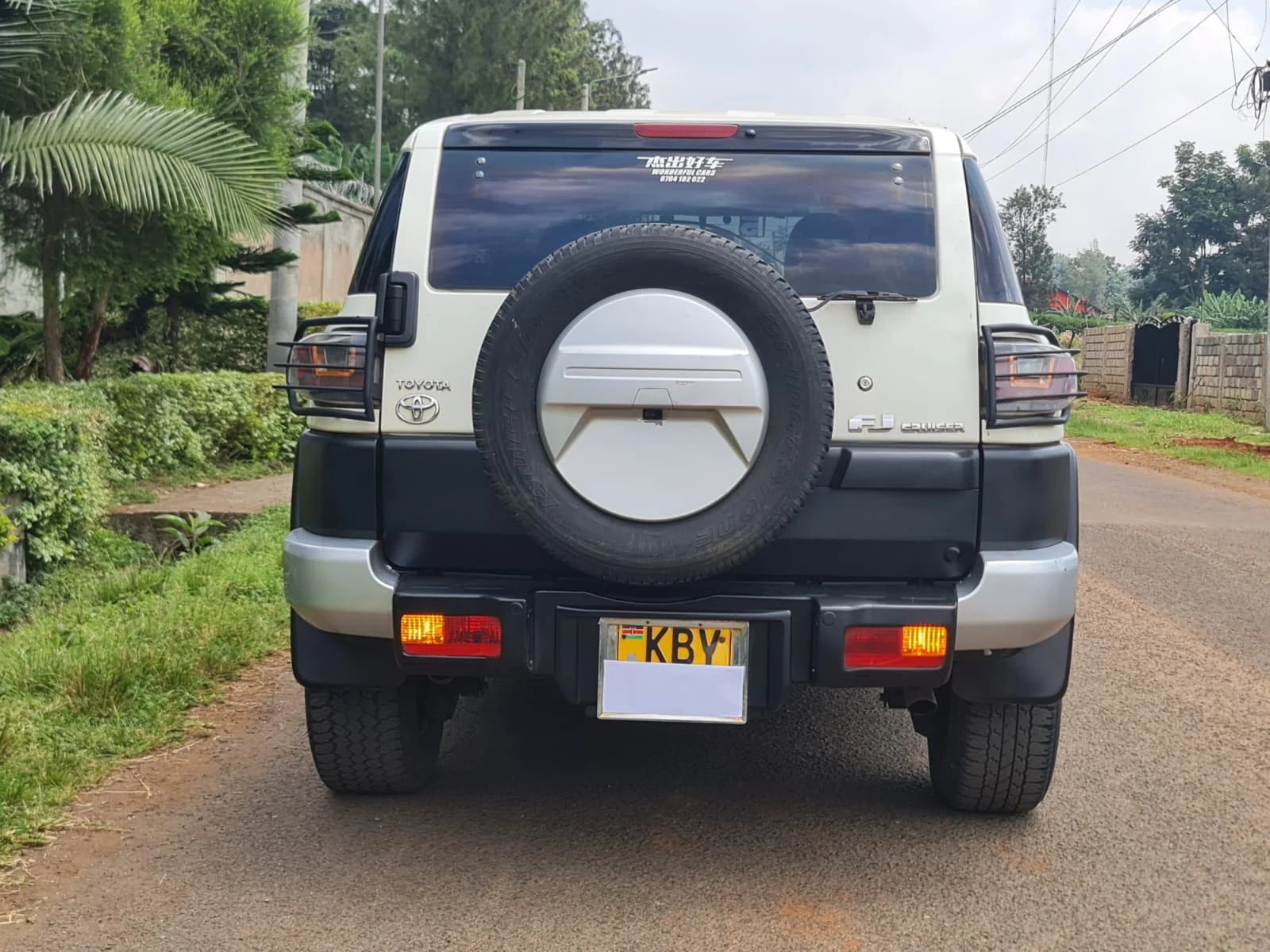 Toyota FJ CRUISER Local Assembly Very Clean 😲 💪 Fully Loaded QUICK SALE. Cars from 150K, 30% Deposit lipa pole pole. Hire purchase installments HP Car IMPORT 0% DEPOSIT. UpTo 70% financing/finance NO CRB STATUS CHECK Trade in OK