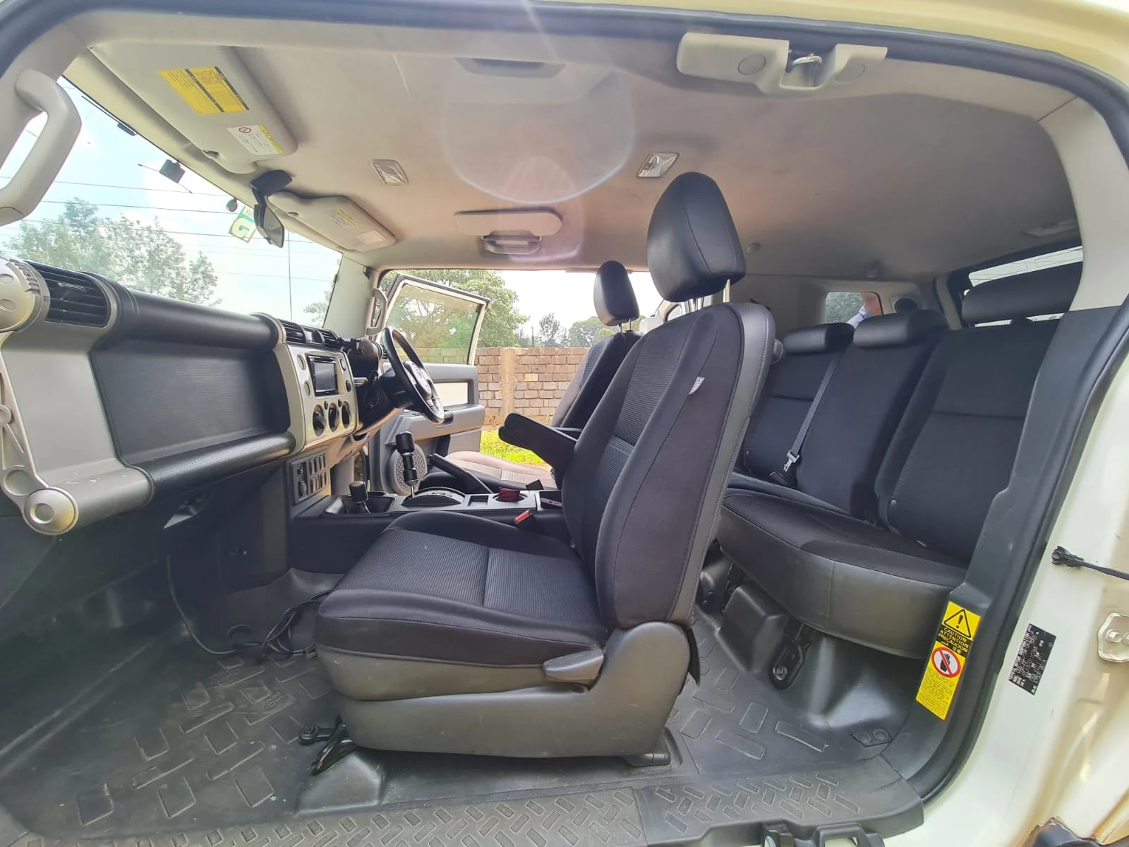 Toyota FJ CRUISER Local Assembly Very Clean 😲 💪 Fully Loaded QUICK SALE. Cars from 150K, 30% Deposit lipa pole pole. Hire purchase installments HP Car IMPORT 0% DEPOSIT. UpTo 70% financing/finance NO CRB STATUS CHECK Trade in OK