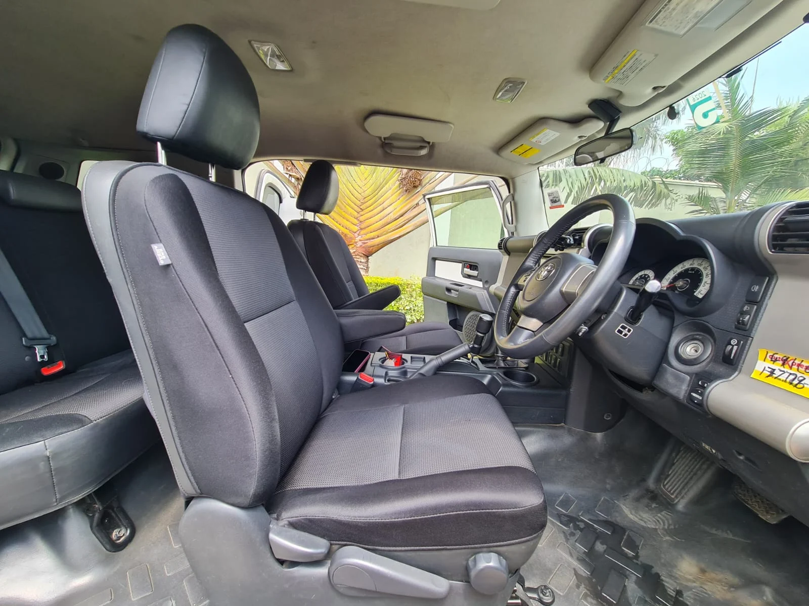 Toyota FJ CRUISER Local Assembly Very Clean 😲 💪 Fully Loaded QUICK SALE. Cars from 150K, 30% Deposit lipa pole pole. Hire purchase installments HP Car IMPORT 0% DEPOSIT. UpTo 70% financing/finance NO CRB STATUS CHECK Trade in OK