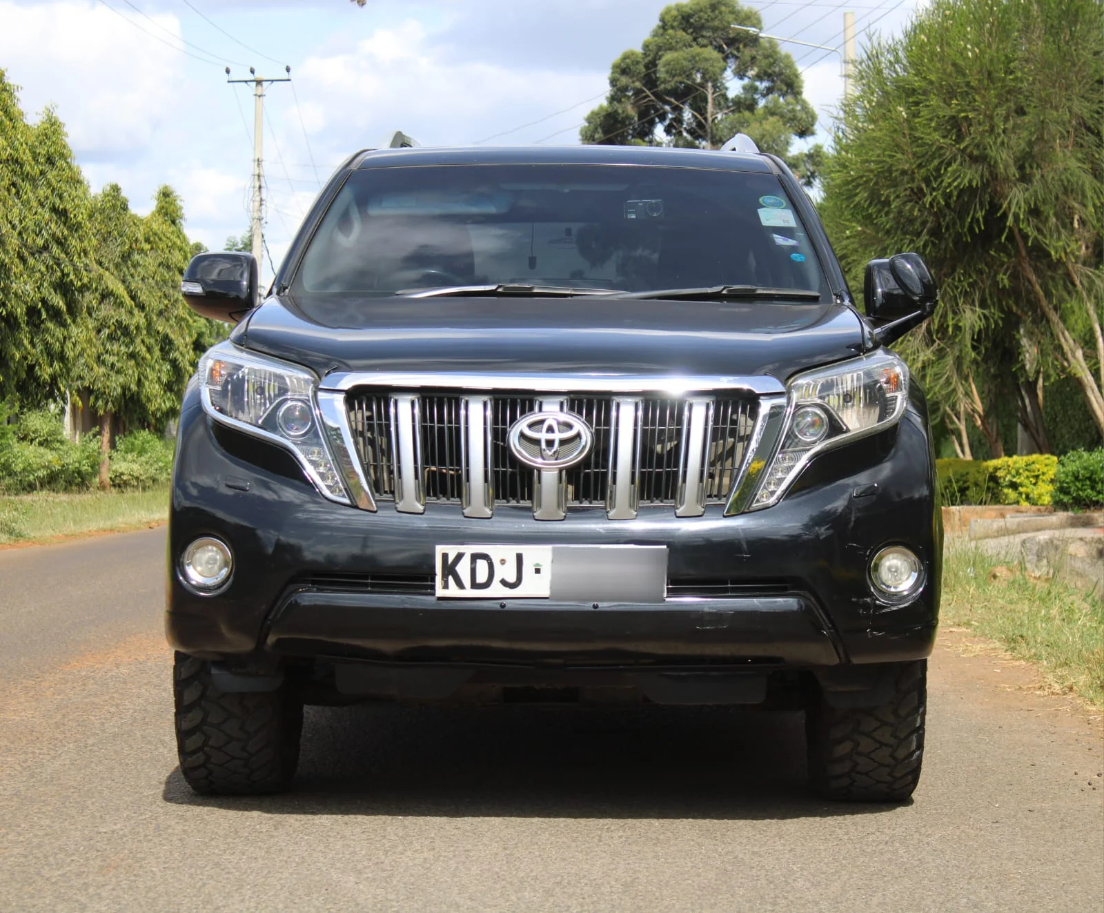 Toyota Land Cruiser Prado with SUNROOF j150 😲 💪 Fully Loaded QUICK SALE. Cars from 150K, 30% Deposit lipa pole pole. Hire purchase installments HP Car IMPORT 0% DEPOSIT. UpTo 70% financing/finance NO CRB STATUS CHECK Trade in OK