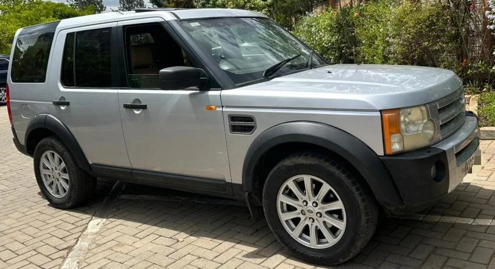 Land Rover Discovery 3 Disco triple Sunroof 😲 💪 Fully Loaded QUICK SALE. Cars from 150K, 30% Deposit lipa pole pole. Hire purchase installments HP Car IMPORT 0% DEPOSIT. UpTo 70% financing/finance NO CRB STATUS CHECK Trade in OK