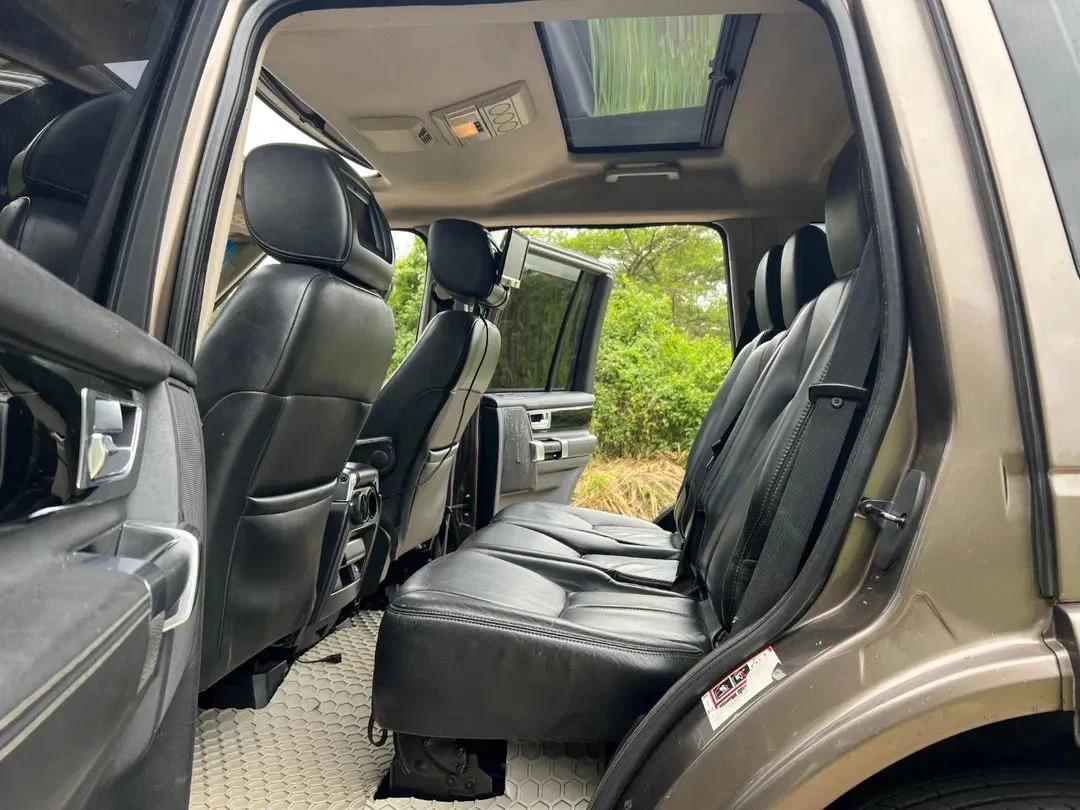 Land Rover Discovery 4 disco 4 triple 4 😲 💪 Fully Loaded QUICK SALE. Cars from 150K, 30% Deposit lipa pole pole. Hire purchase installments HP Car IMPORT 0% DEPOSIT. UpTo 70% financing/finance NO CRB STATUS CHECK Trade in OK
