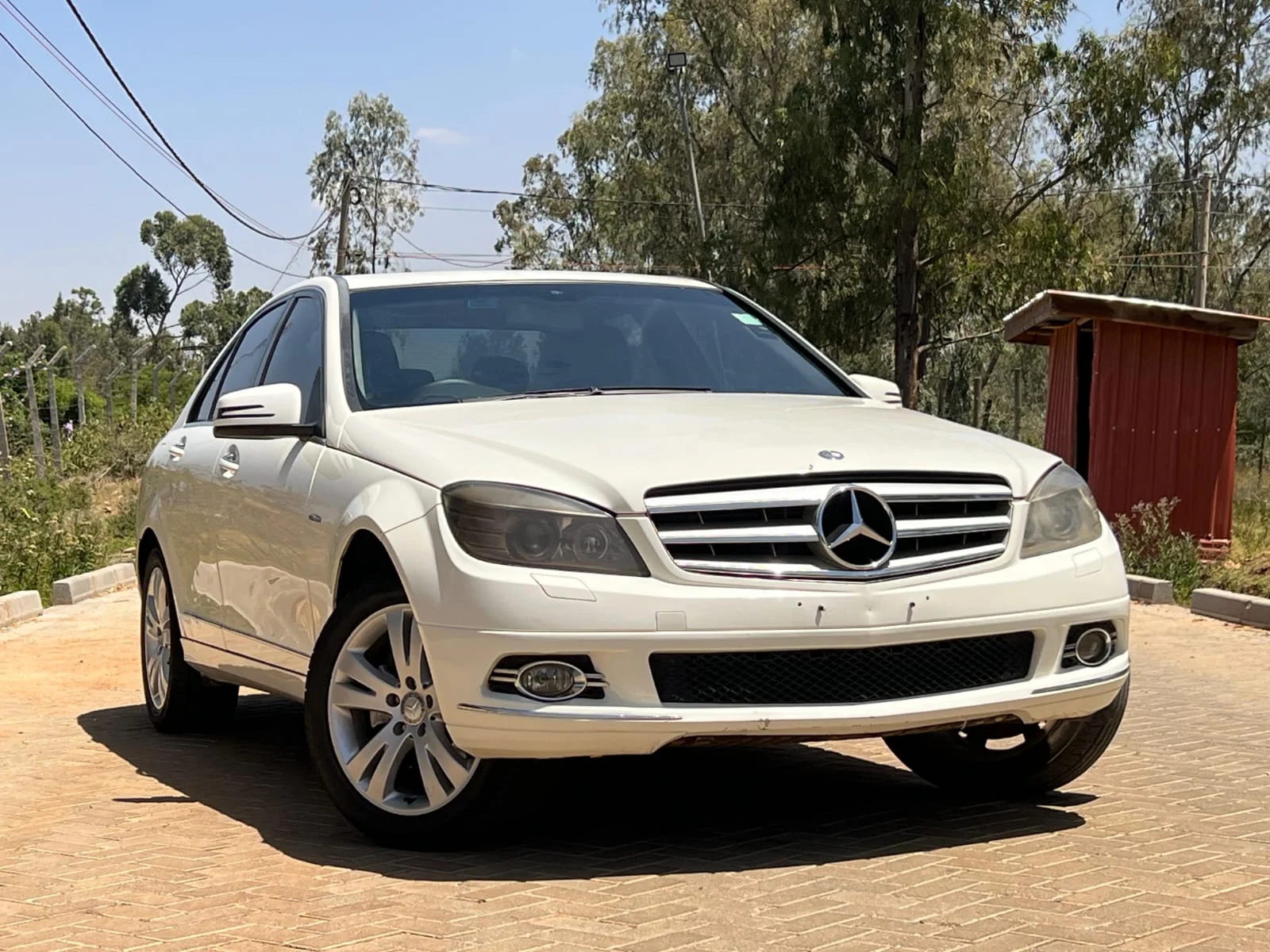 Mercedes Benz c200 2012 1.4M😲. Cars from 150K, 30% Deposit lipa pole pole. Hire purchase installments HP. UpTo 70% financing/finance NO CRB STATUS CHECK Trade in OK