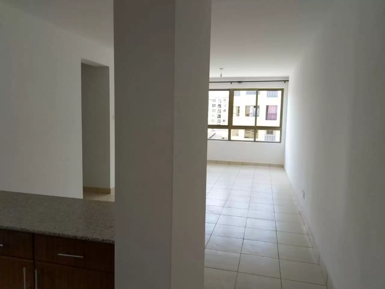 3 bedroom with Dsq 4th Flr 4.8M(Distress negotiable Distress on Sale Apartment For Sale on Sale Athi River with All Amenities like Malls, Schools Swimming Pool etc