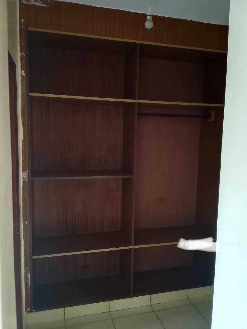 Greatwall Gardens 3 bedroom with DSQ 3rd Floor 4.8M E(Distress negotiable Distress on Sale Apartment For Sale Athi River with All Amenities like Malls, Schools Swimming Pool etc