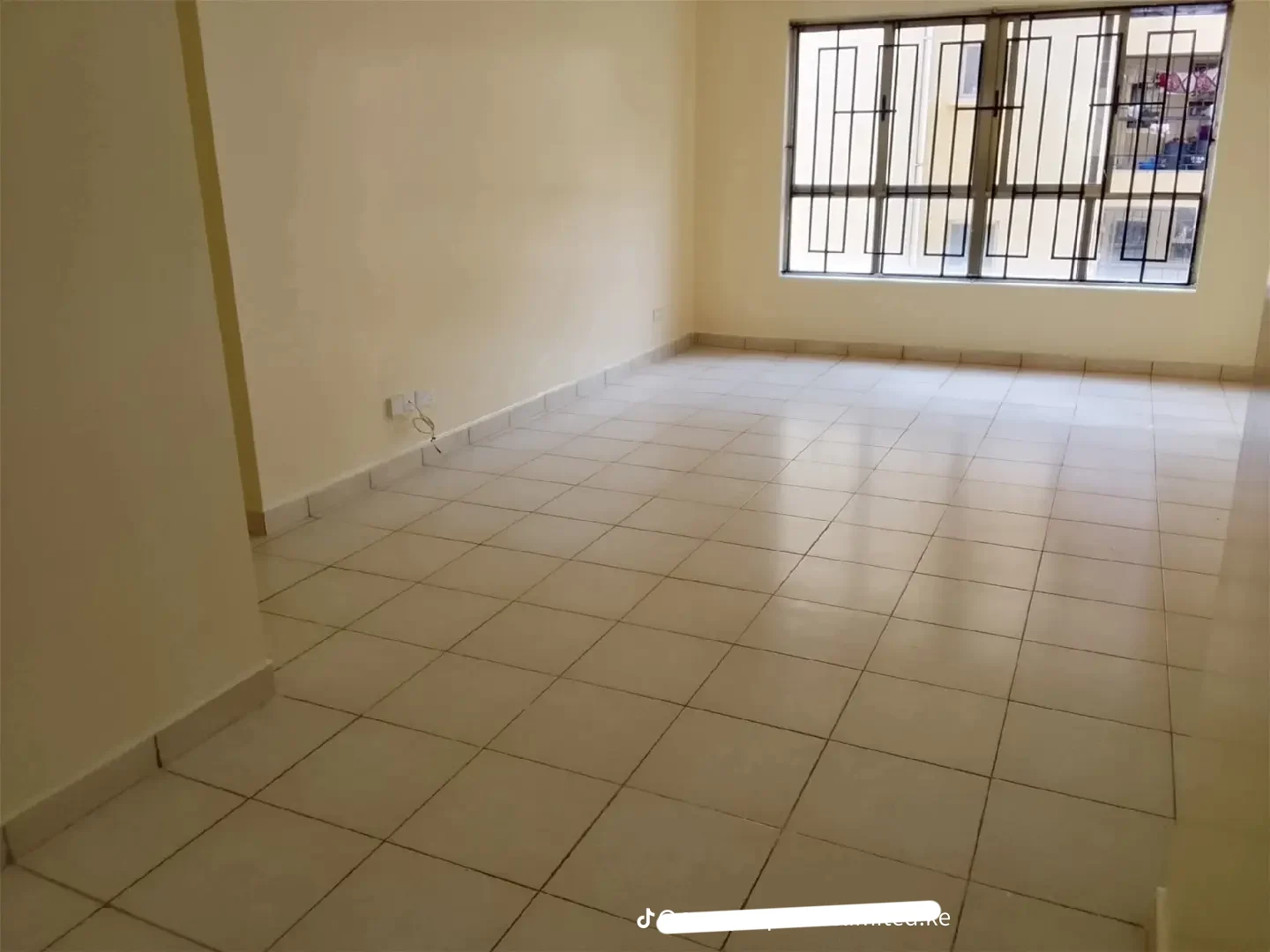 Greatwall Gardens 2 Bedroom with DSQ 3rd Floor 4.4M (Distress Sale negotiable)  Apartment For Sale