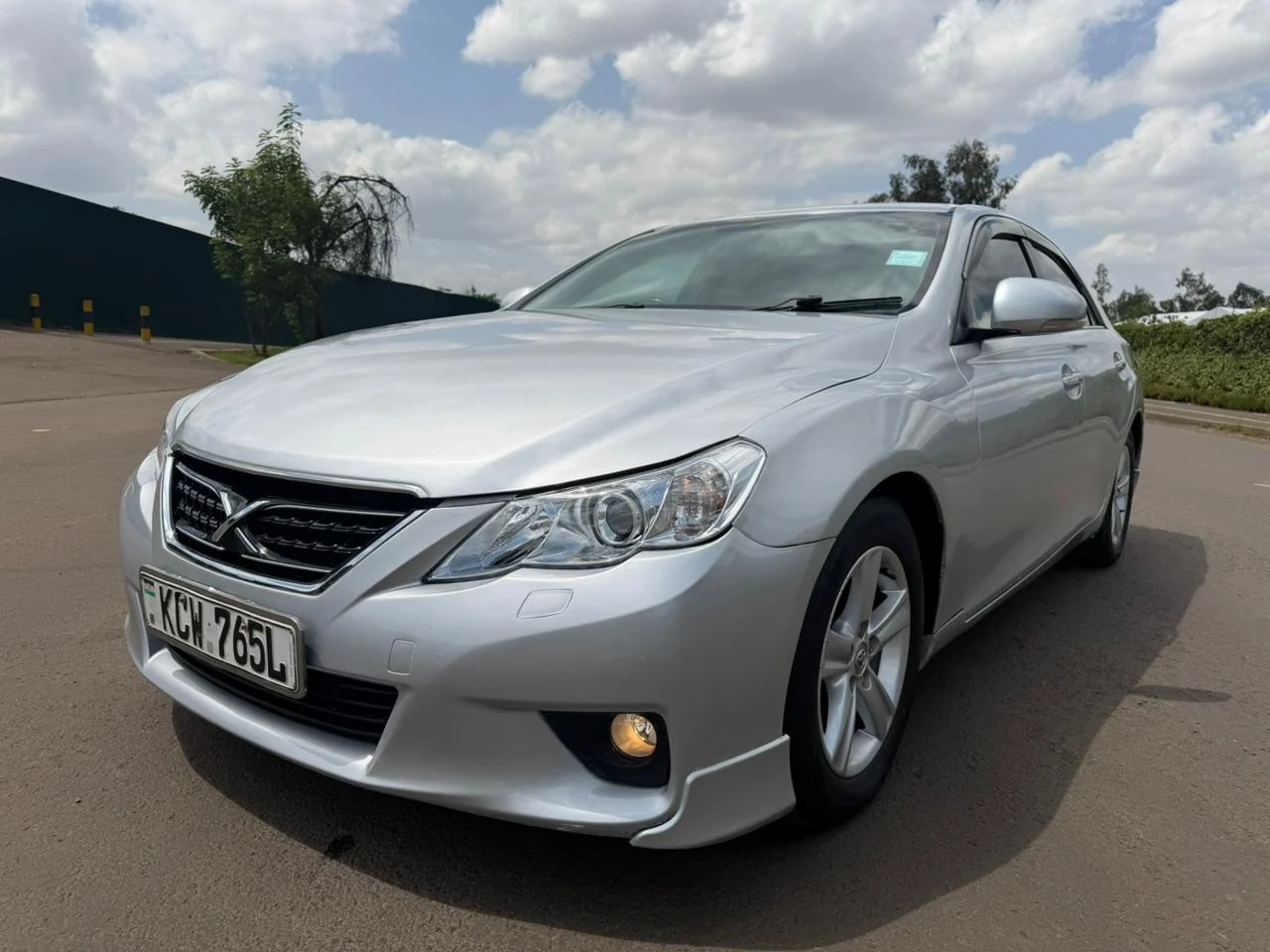 Toyota Mark X😲. Cars from 150K, 30% Deposit lipa pole pole. Hire purchase installments HP. UpTo 70% financing/finance NO CRB STATUS CHECK Trade in OK