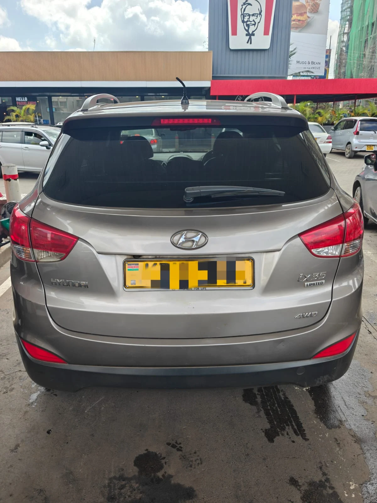 Hyundai Tuscon 22k km mileage Asian owner Cleanest 😲 QUICK SALE. Cars from 150K, 30% Deposit lipa pole pole. Hire purchase installments HP. UpTo 70% financing/finance NO CRB STATUS CHECK Trade in OK