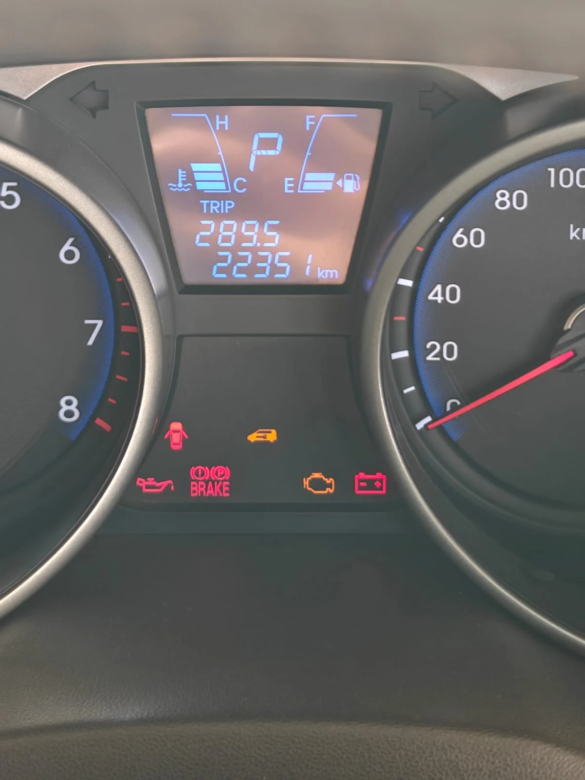 Hyundai Tuscon 22k km mileage Asian owner Cleanest 😲 QUICK SALE. Cars from 150K, 30% Deposit lipa pole pole. Hire purchase installments HP. UpTo 70% financing/finance NO CRB STATUS CHECK Trade in OK