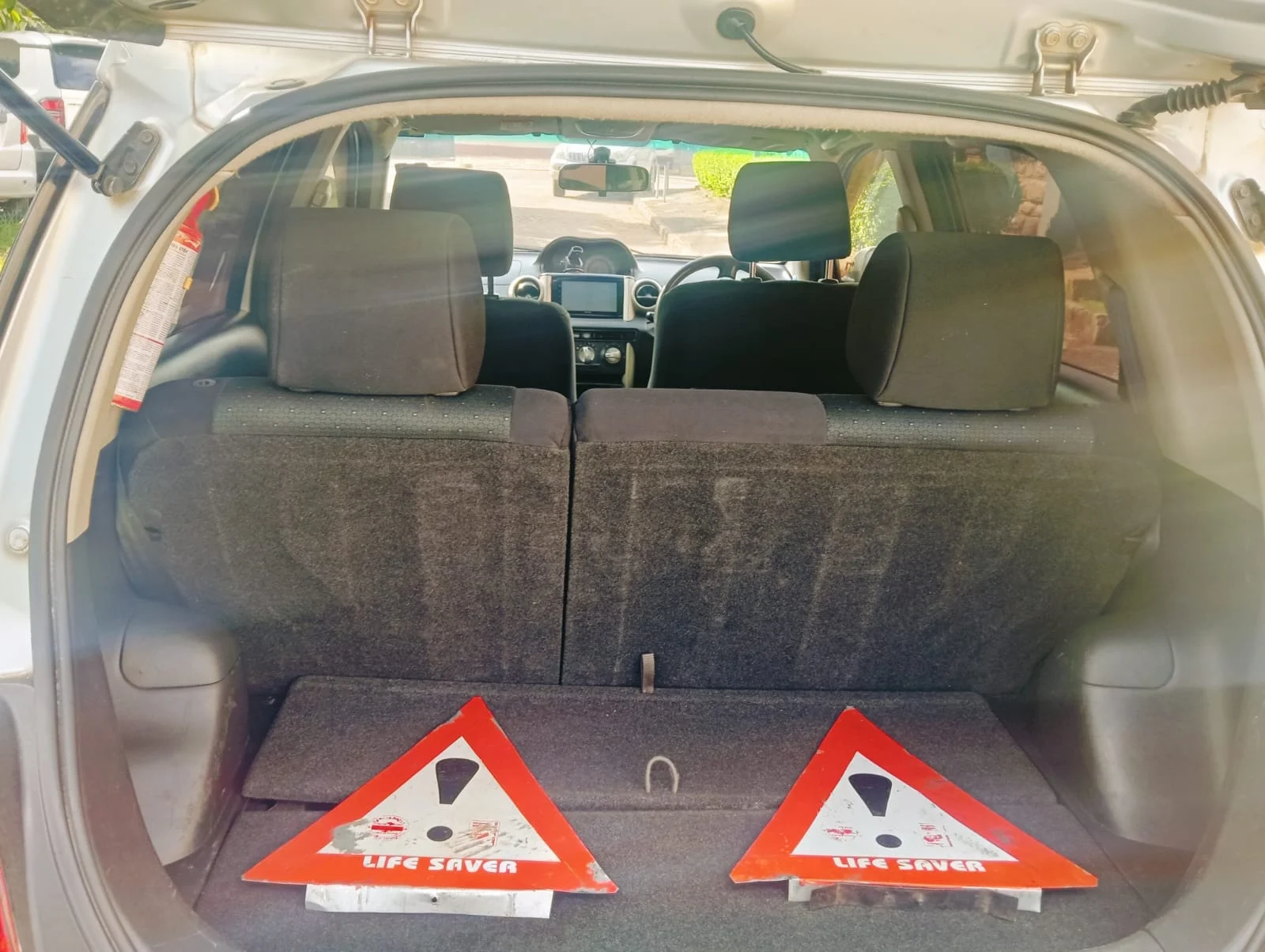 Toyota Ist 😲 QUICK SALE 😲. Cars from 150K, 30% Deposit lipa pole pole. Hire purchase installments HP. UpTo 70% financing/finance NO CRB STATUS CHECK Trade in OK for