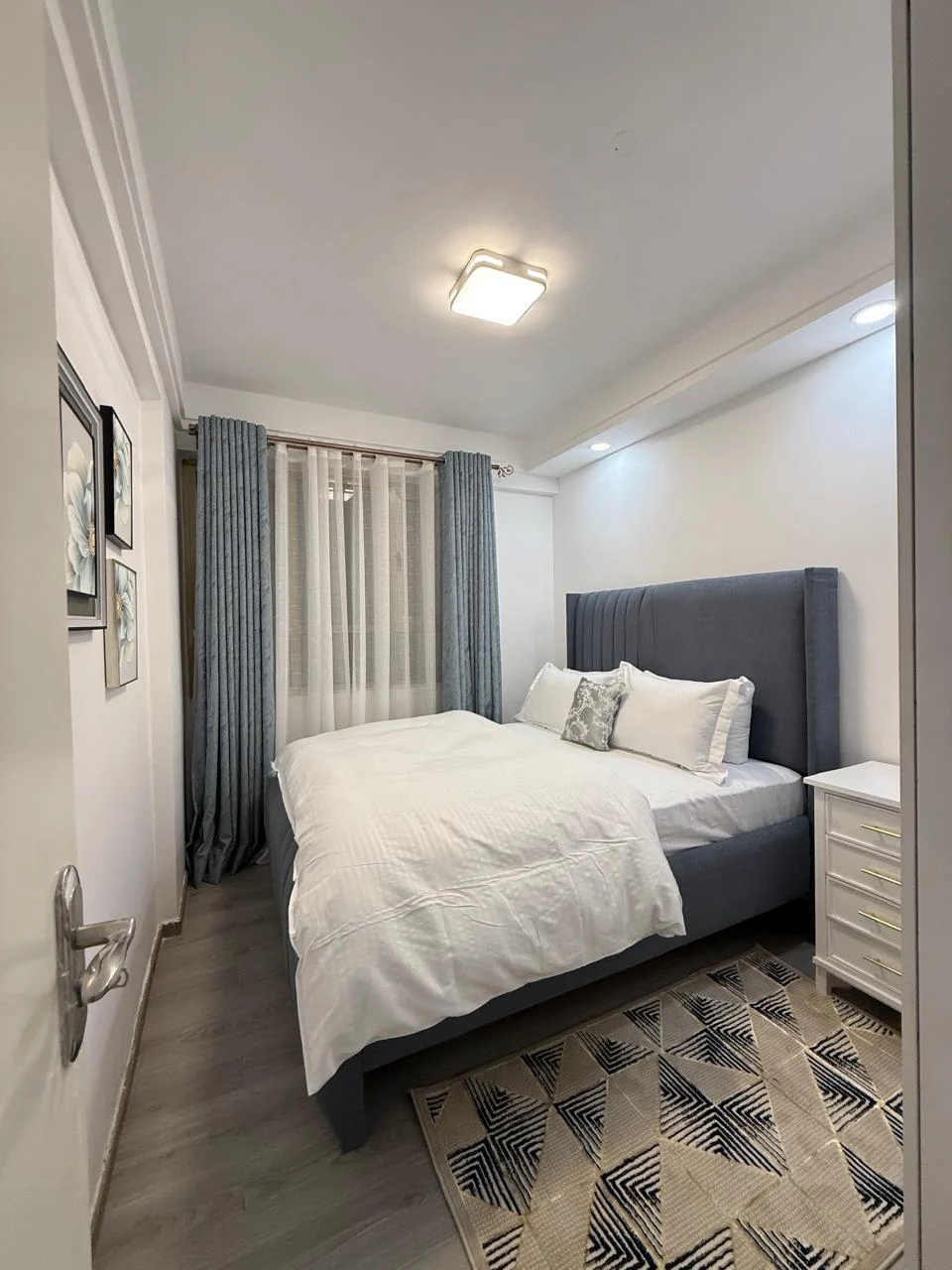 PENTHOUSE: 5 Bedrooms all ensuite with DSQ in Kilimani 0724260188
