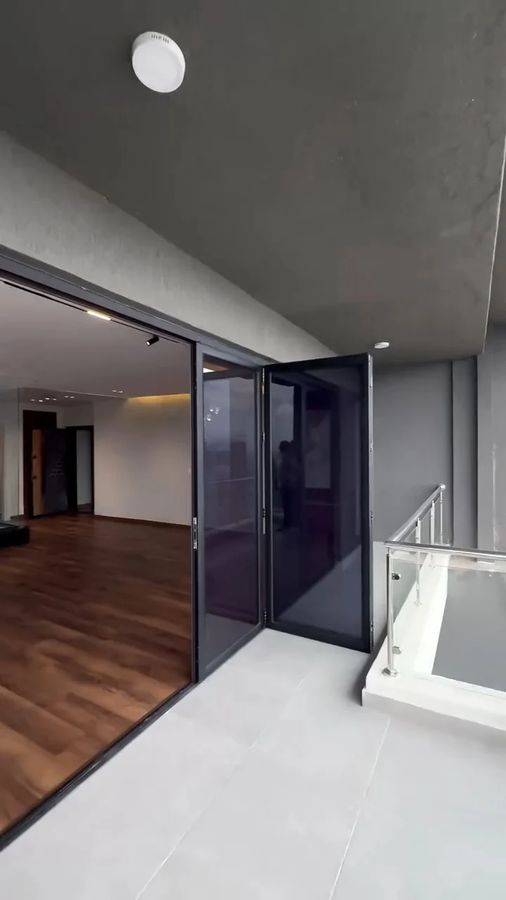 PENTHOUSE: 5 Bedrooms all ensuite with DSQ in Kilimani 0724260188