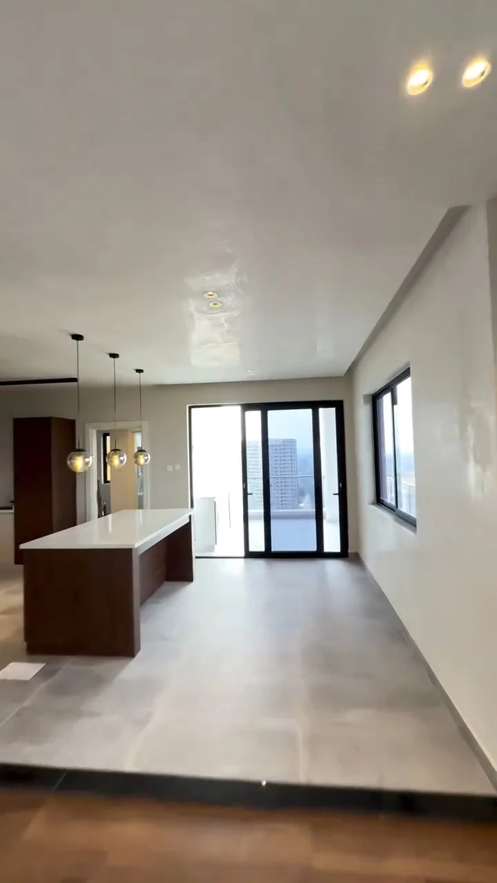 PENTHOUSE: 5 Bedrooms all ensuite with DSQ in Kilimani 0724260188