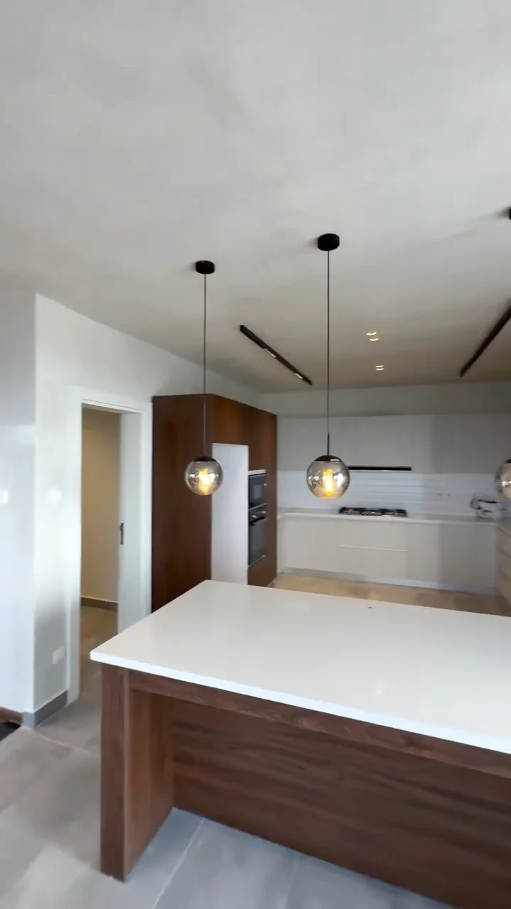 PENTHOUSE: 5 Bedrooms all ensuite with DSQ in Kilimani 0724260188