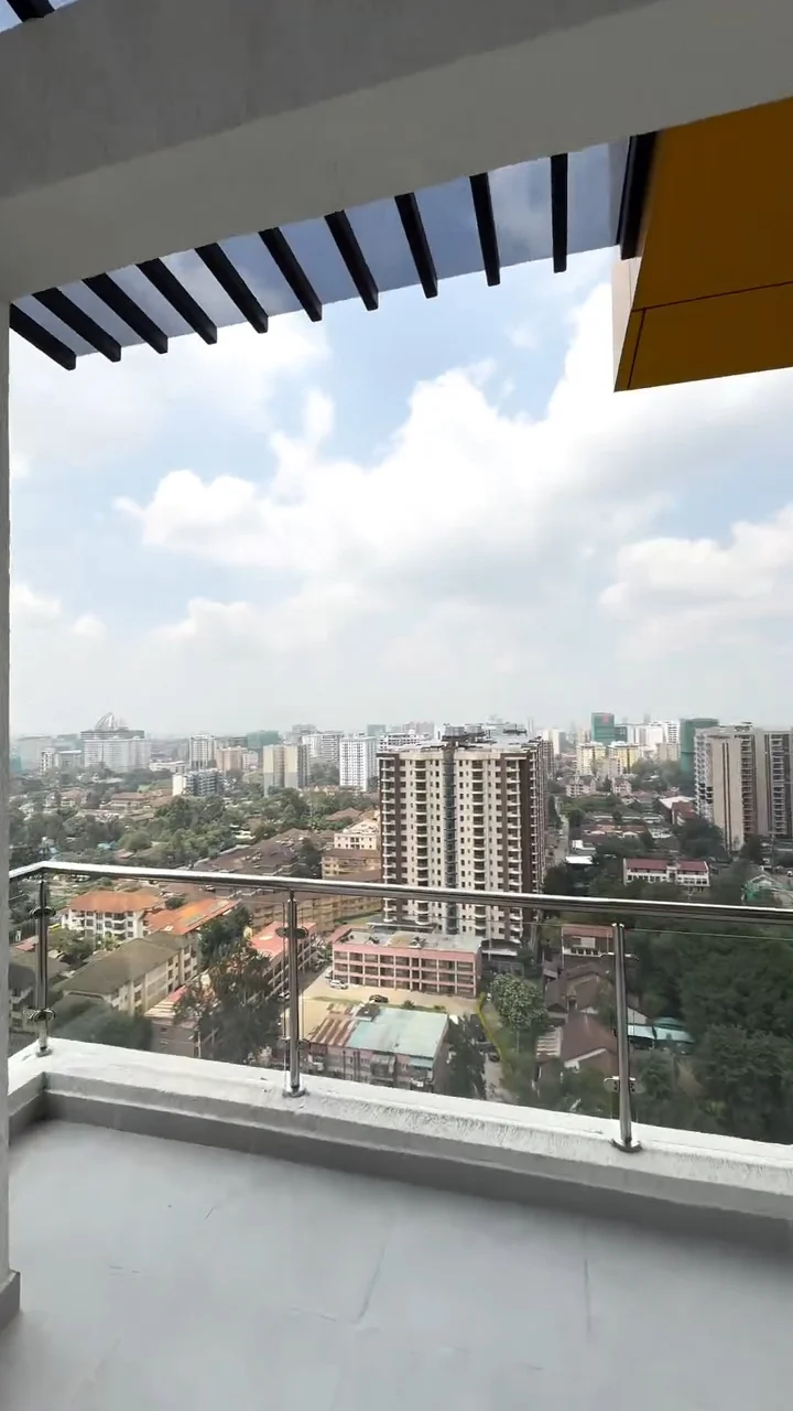 PENTHOUSE: 5 Bedrooms all ensuite with DSQ in Kilimani 0724260188